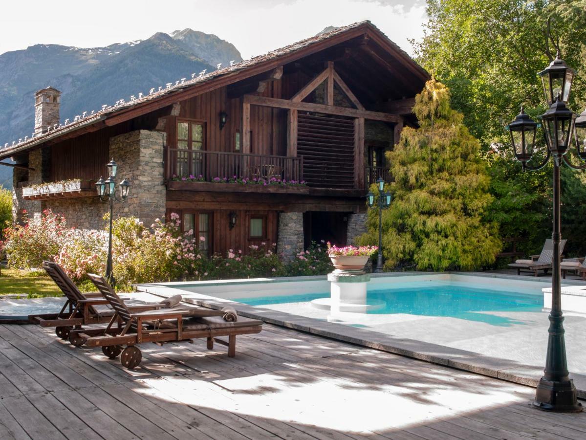 Relais Mont Blanc Hotel & Spa La Salle Eksteriør bilde